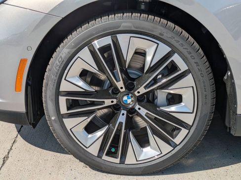 New 2027 BMW 530i xDrive AWD/4WD image 10