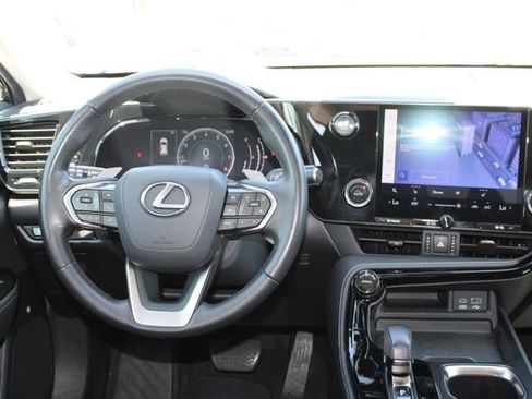 Used 2024 Lexus NX 250 FWD image 13