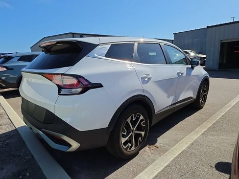 Certified 2024 Kia Sportage EX FWD image 14