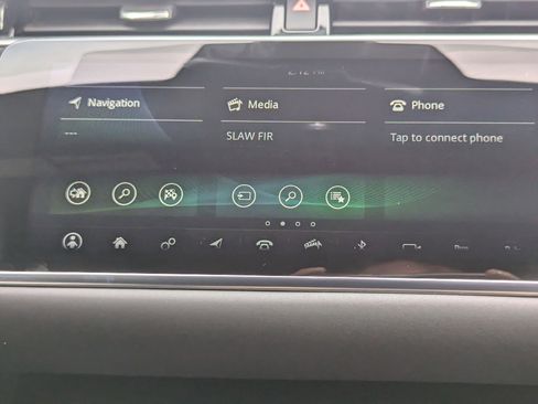 Used 2020 Land Rover Range Rover Evoque SE image 25