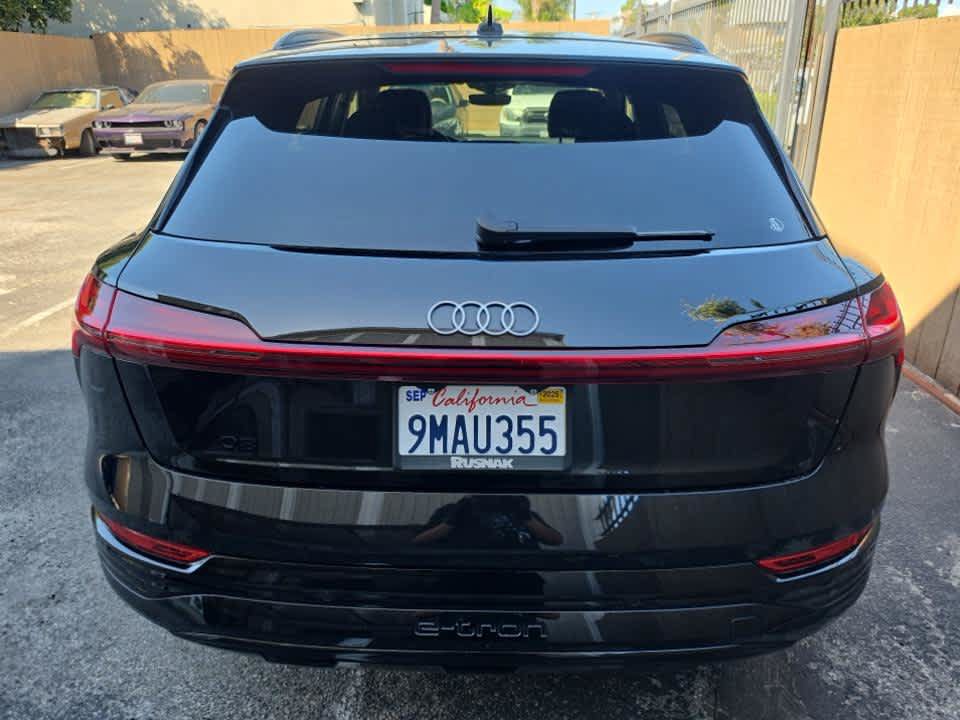 Used 2024 Audi Q8 e-tron Premium Plus AWD/4WD image 5