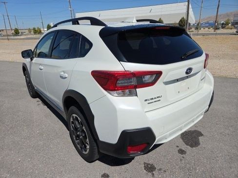 Used 2023 Subaru Crosstrek 2.0i Premium AWD/4WD image 5