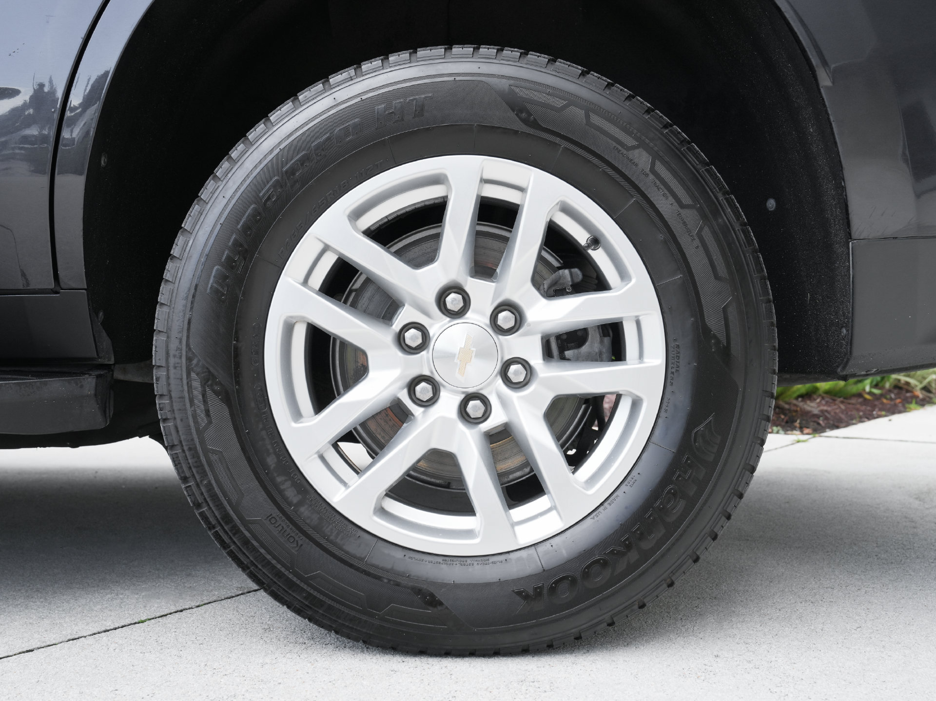 Used 2023 Chevrolet Tahoe LT AWD/4WD image 29