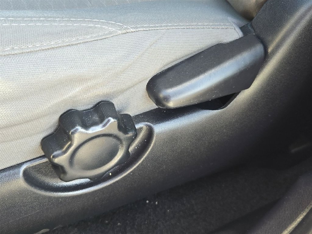 Used 2019 Toyota Tacoma SR5 RWD image 36