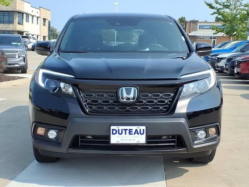 Used 2021 Honda Passport Sport image 2