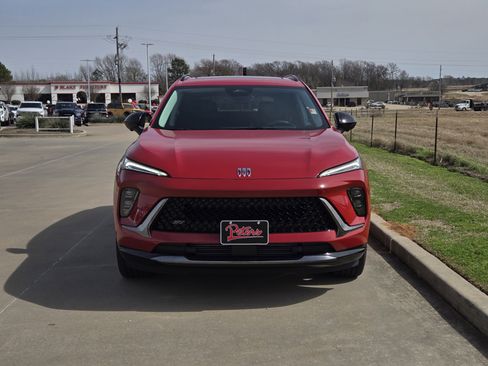 New 2025 Buick Envision Sport Touring image 2