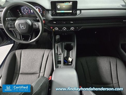 Used 2023 Honda Accord EX image 17