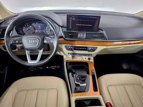 Certified 2023 Audi Q5 2.0T Premium w/ Convenience Package AWD/4WD image 38