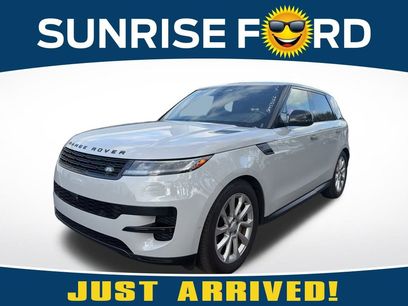 Used 2025 Land Rover Range Rover Sport SE