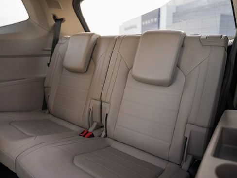 Used 2018 Volkswagen Atlas SEL Premium image 37