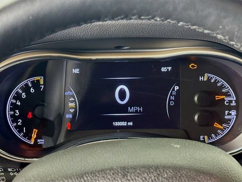 Used 2017 Jeep Grand Cherokee Limited 75th Anniversary AWD/4WD image 16