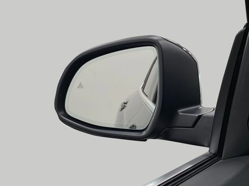 Certified 2025 BMW X4 xDrive30i image 20