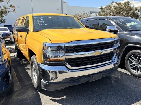 Used 2017 Chevrolet Silverado 1500 LT w/ All Star Edition RWD image 3