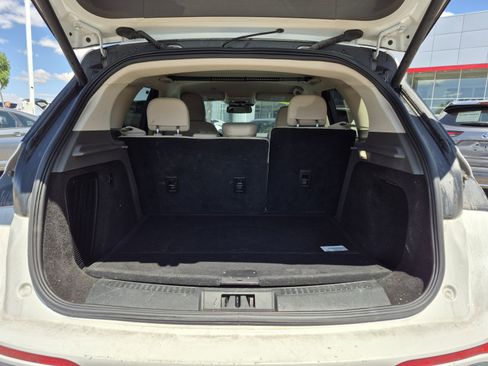 Used 2021 Lincoln Corsair FWD image 20