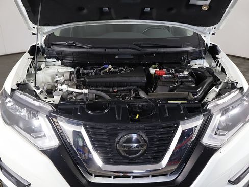 Used 2019 Nissan Rogue SV w/ Premium Package AWD/4WD image 19