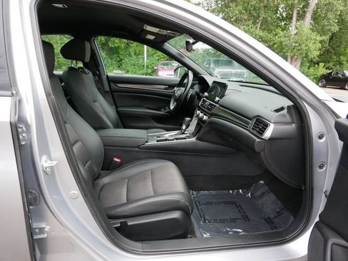 Used 2021 Honda Accord Sport image 8