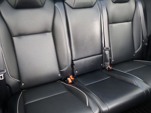 Used 2025 Tesla Cybertruck AWD Crew Cab image 19