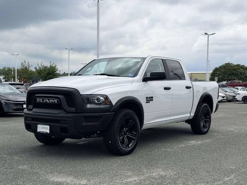 Used 2024 RAM 1500 Warlock AWD/4WD image 5