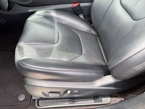 Used 2020 Ford Edge Titanium w/ Cargo Accessory Package FWD image 26