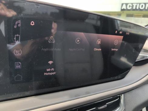 New 2025 Buick Envista Avenir image 28