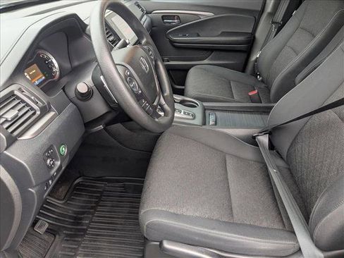 Used 2021 Honda Ridgeline Sport image 26