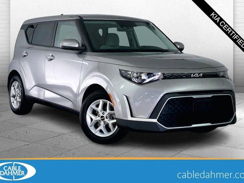 Certified 2025 Kia Soul LX FWD image 1