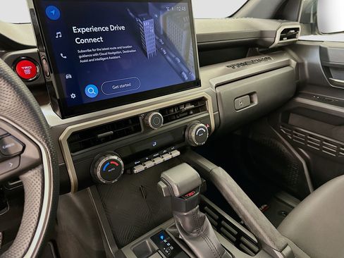 Used 2025 Toyota Tacoma TRD Off-Road image 26