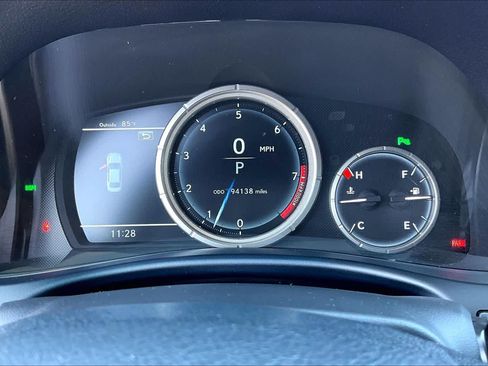 Used 2018 Lexus GS 350 F Sport RWD image 24