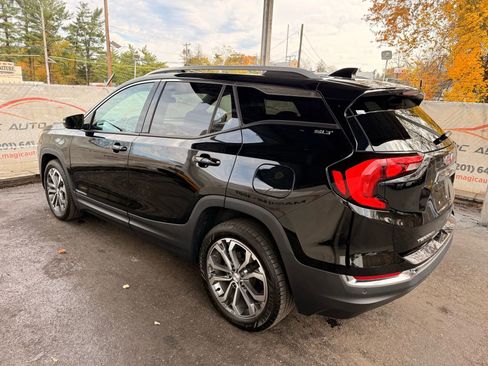Used 2019 GMC Terrain SLT w/ Preferred Package image 13