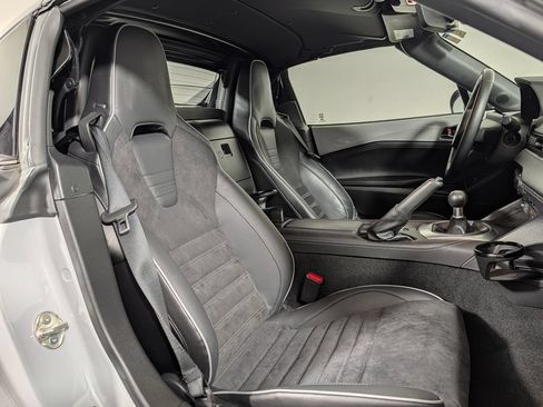 Used 2024 MAZDA MX-5 Miata RF Club w/ Weather Package RWD image 13