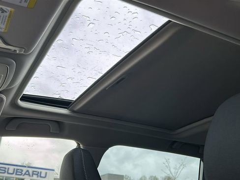 Used 2023 Subaru Forester Premium image 22