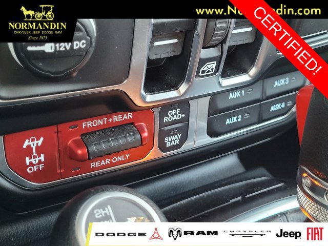 Certified 2025 Jeep Wrangler Unlimited Rubicon w/ Convenience Group AWD/4WD image 12