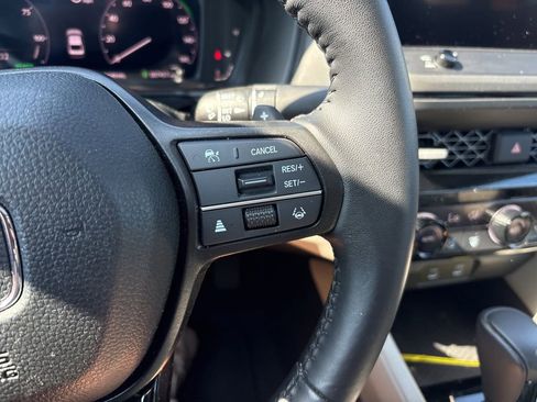 Used 2023 Honda Accord EX-L image 20