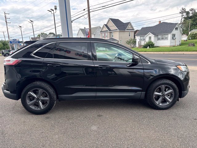 Certified 2022 Ford Edge SEL w/ Sport Appearance Package AWD/4WD image 5