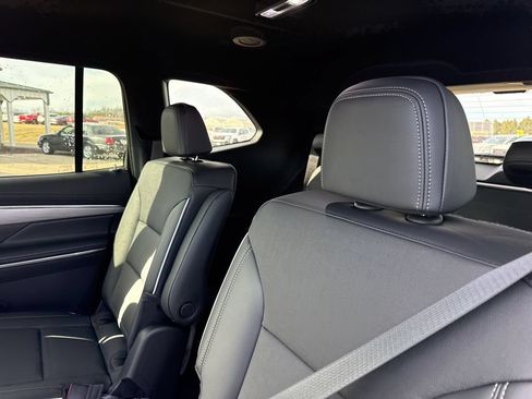 New 2026 Buick Enclave Preferred w/ Power Package FWD image 28