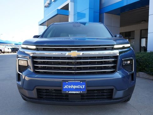 New 2026 Chevrolet Traverse LT w/ LPO, Floor Liner Package image 3