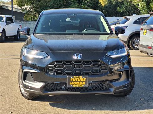 New 2026 Honda HR-V LX image 2
