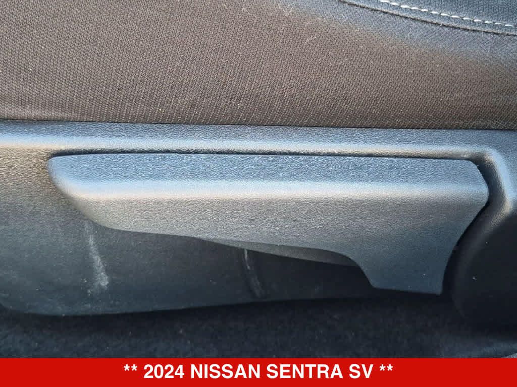 Used 2024 Nissan Sentra SV FWD image 17