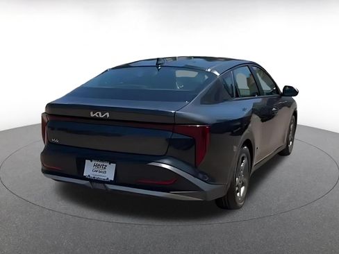 Used 2025 Kia K4 FWD image 12