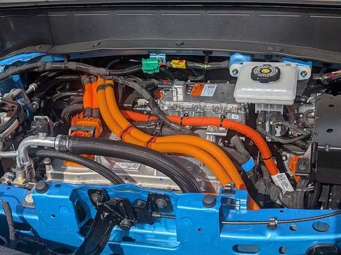 New 2027 Chevrolet Bolt RS w/ Technology Package image 4