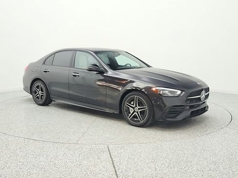 Used 2023 Mercedes-Benz C 300 Sedan image 3