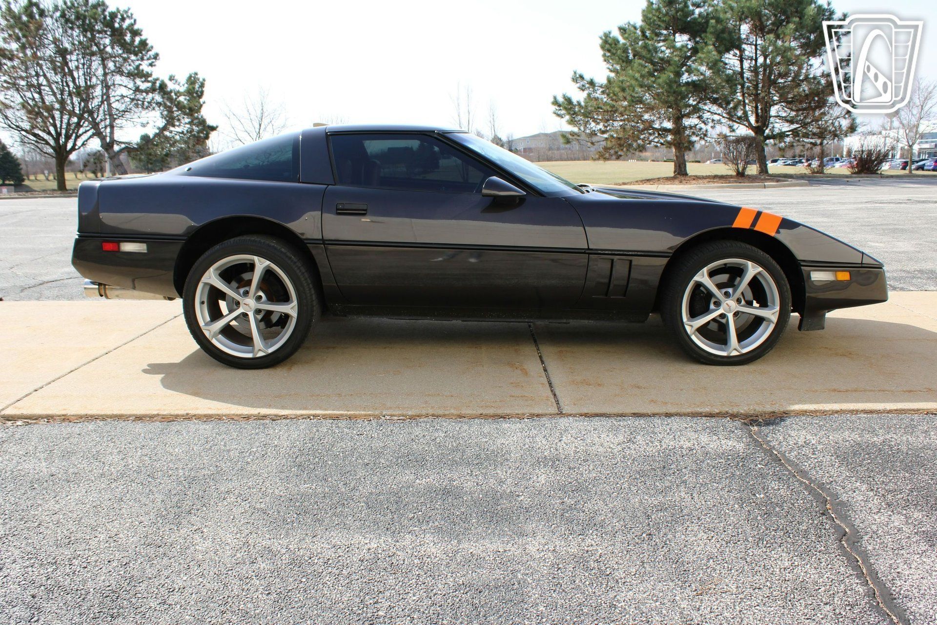 Used 1988 Chevrolet Corvette Coupe RWD image 14