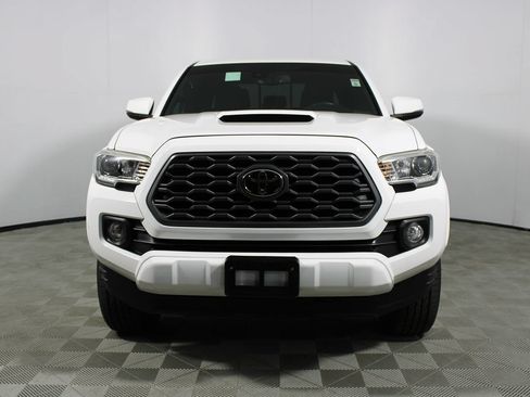 Used 2020 Toyota Tacoma TRD Sport w/ Technology Package AWD/4WD image 34