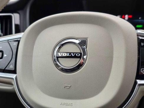 Certified 2024 Volvo XC60 T8 Plus w/ Protection Package Premier image 30