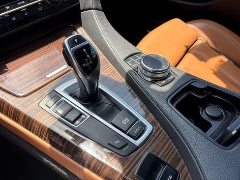 Used 2018 BMW 650i Convertible RWD image 26