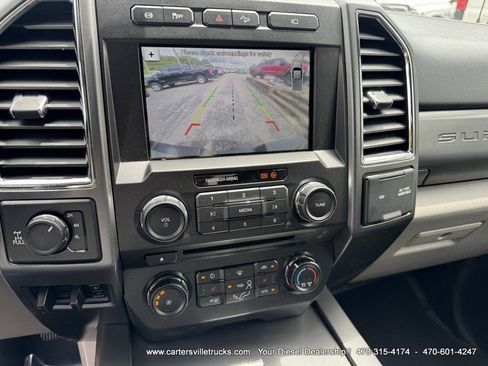 Used 2017 Ford F250 XLT w/ XLT Premium Package AWD/4WD image 17