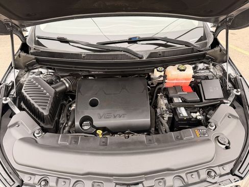 Used 2020 Buick Enclave Premium w/ Sun and Sites Package image 29