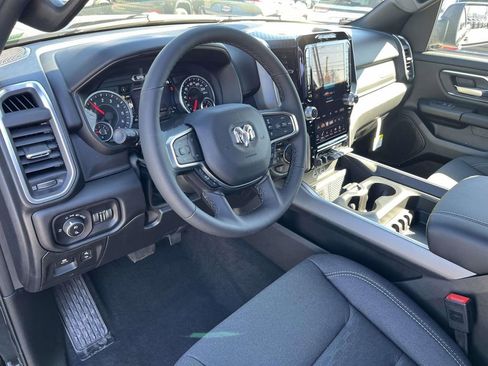 New 2026 RAM 1500 Big Horn AWD/4WD image 17