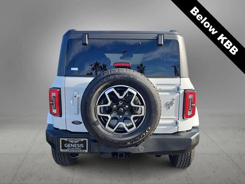 Used 2023 Ford Bronco Outer Banks AWD/4WD image 7