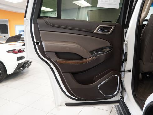 Used 2018 GMC Yukon Denali image 24